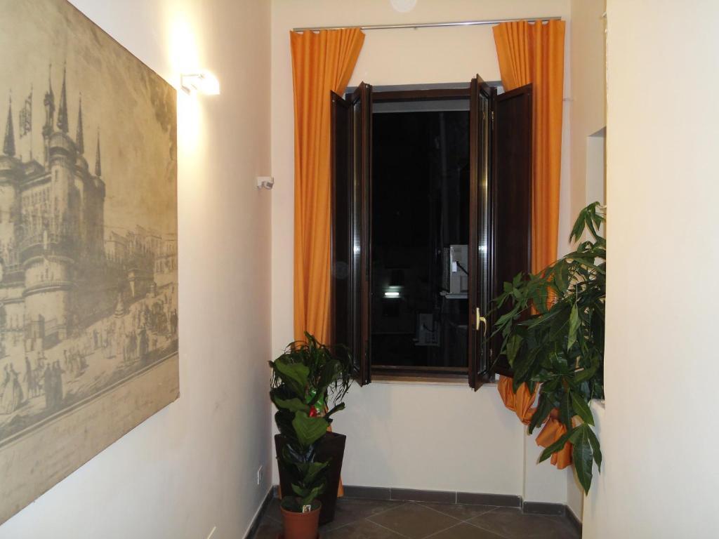 B&B Il Campanile เนเปิลส์ ภายนอก รูปภาพ
