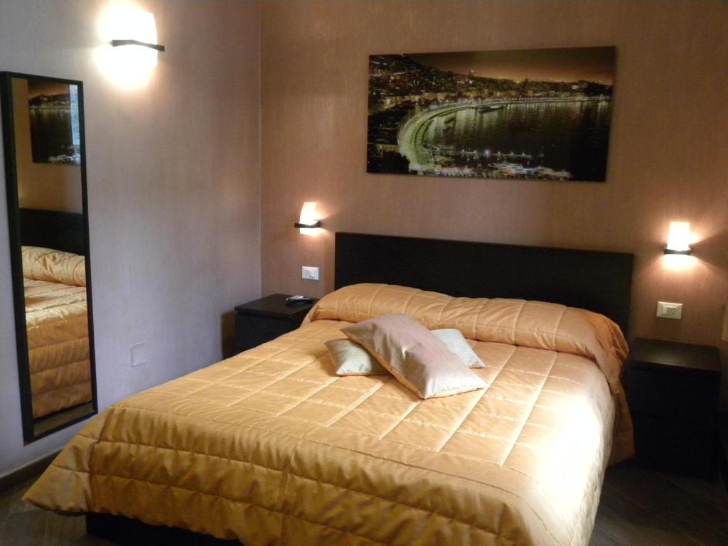 B&B Il Campanile เนเปิลส์ ห้อง รูปภาพ