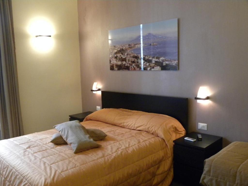 B&B Il Campanile เนเปิลส์ ห้อง รูปภาพ