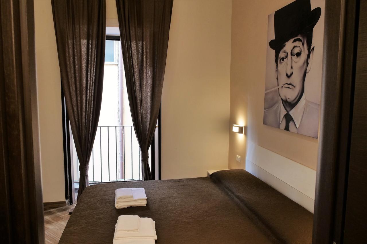 B&B Il Campanile เนเปิลส์ ภายนอก รูปภาพ